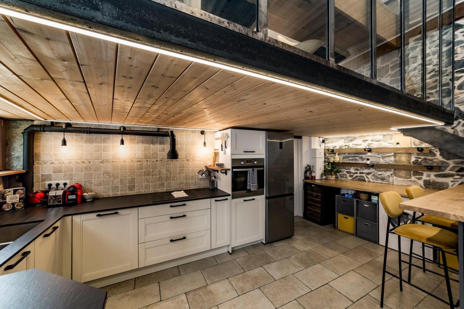 Le Duplex Des Pentes Ail Apartment Lyon Exterior photo